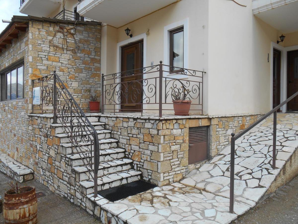 Amadriades Kalavryta Exterior foto